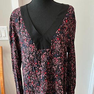 BCBGeneration Women's Floral Long Sleeve Pullover dress with ruffle skirt